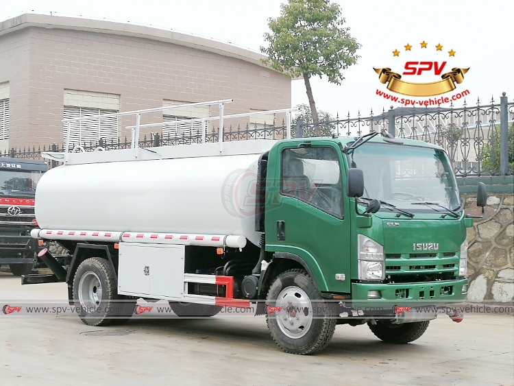 10,000 Liters Refueler Truck ISUZU - RF